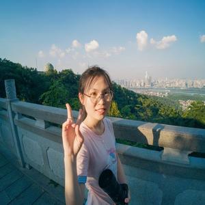 卢浅伽